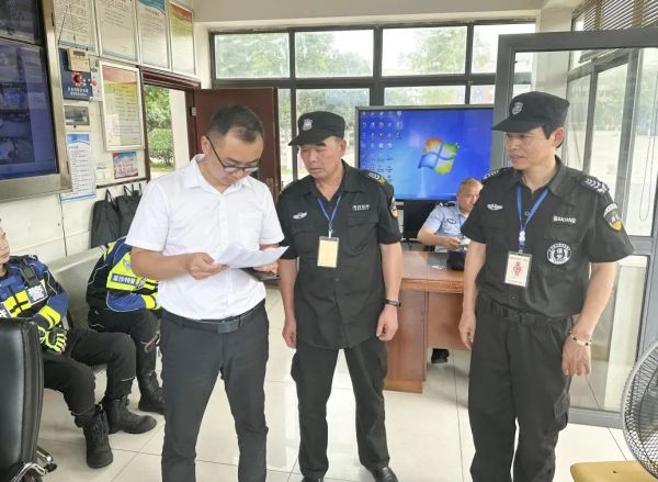 長沙紅光保安服務有限公司,長沙安保服務,長沙安全服務,長沙非武裝押運,勞務派遣服務