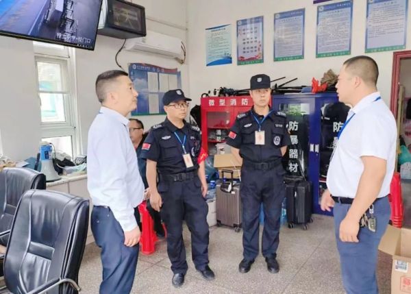 長沙紅光保安服務有限公司,長沙安保服務,長沙安全服務,長沙非武裝押運,勞務派遣服務