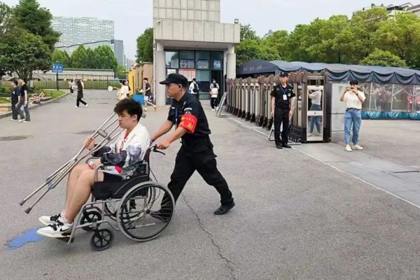 長沙紅光保安服務有限公司,長沙安保服務,長沙安全服務,長沙非武裝押運,勞務派遣服務
