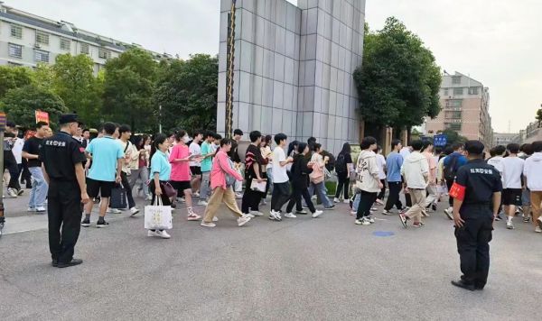 長沙紅光保安服務有限公司,長沙安保服務,長沙安全服務,長沙非武裝押運,勞務派遣服務