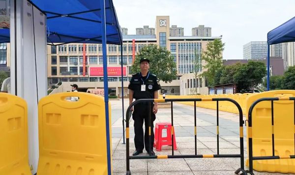 長沙紅光保安服務有限公司,長沙安保服務,長沙安全服務,長沙非武裝押運,勞務派遣服務