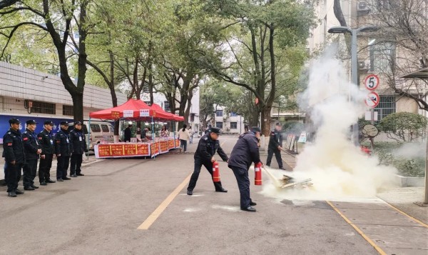 長沙紅光保安服務有限公司,長沙安保服務,長沙安全服務,長沙非武裝押運,勞務派遣服務