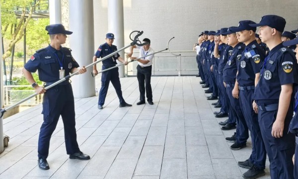 長(zhǎng)沙紅光保安服務(wù)有限公司,長(zhǎng)沙安保服務(wù),長(zhǎng)沙安全服務(wù),長(zhǎng)沙非武裝押運(yùn),勞務(wù)派遣服務(wù)