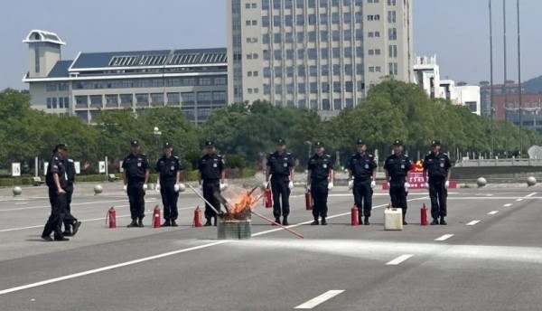 長沙紅光保安服務有限公司,長沙安保服務,長沙安全服務,長沙非武裝押運,勞務派遣服務